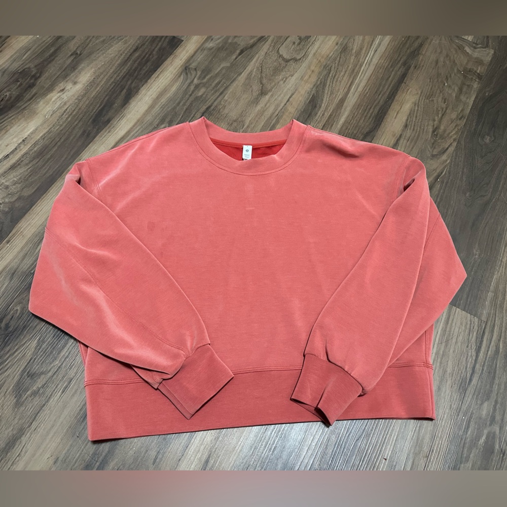 EUC! Lululemon SoftStream Oversized Cropped Crew sz 6
